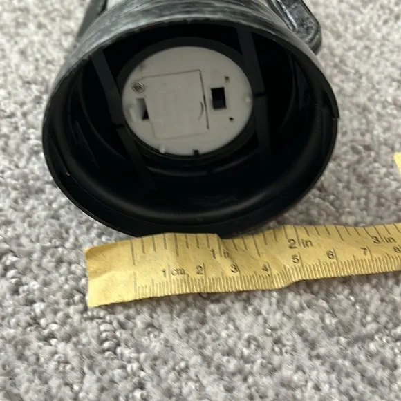 Mini Plastic Lantern Battery Operated - Picture 6 of 9